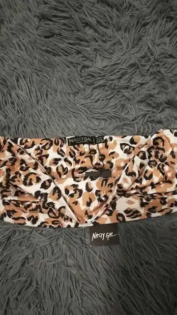 Роздільний леопардовий купальник бренду
Nasty Gal — фото 5