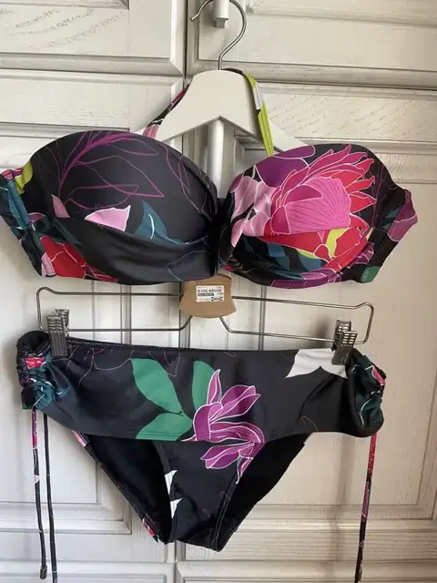 Купальники H&M бюст 75 C плавки М/L , xs/75 А