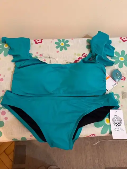 Жіночий купальник Vince Camuto розмір S