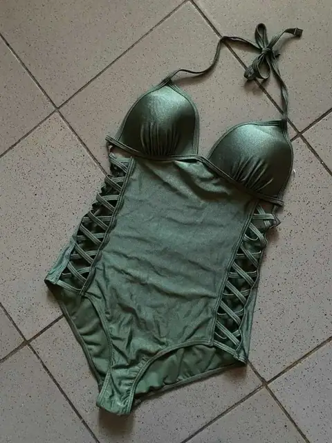 купальник суцільний,утягивающий сдельный купальник, купальник