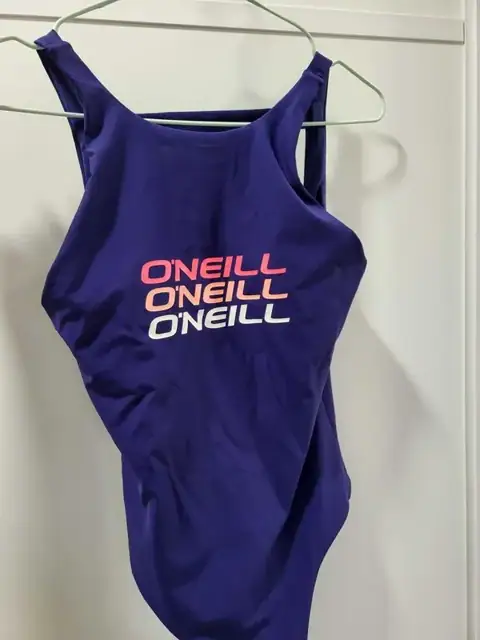 Суцільний купальник O'Neill