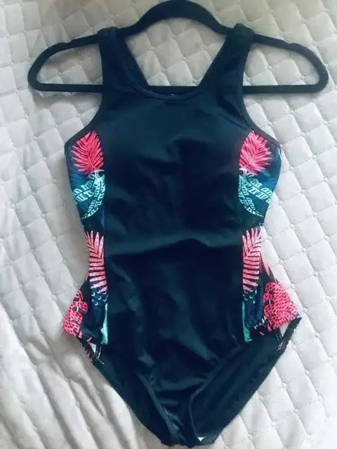 Купальник суцільний
Decathlon