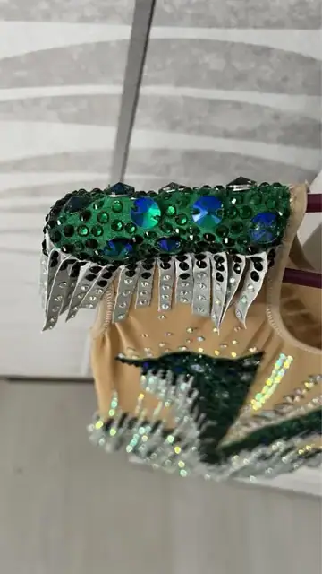 Гімнастичний купальник — фото 4