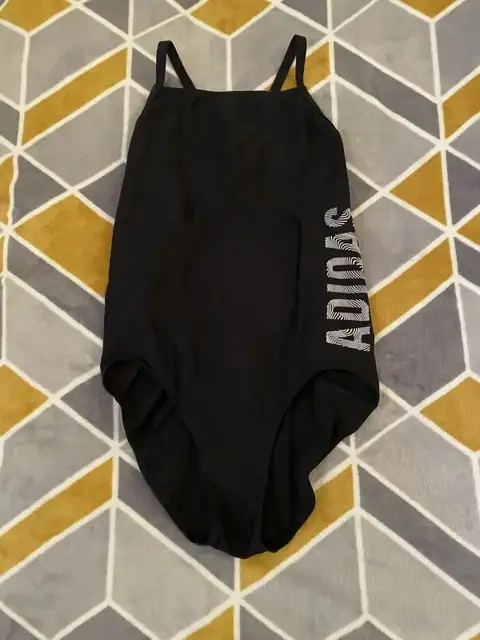 Adidas купальник