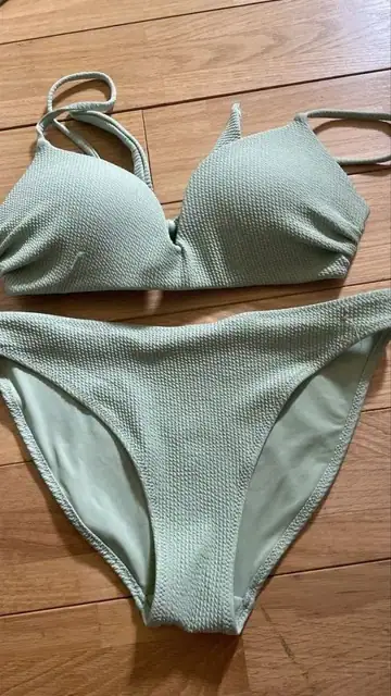 продам купальник розмір с