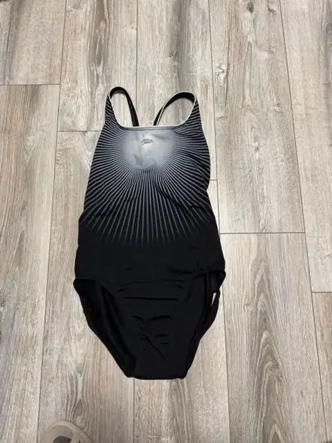 купальник Speedo