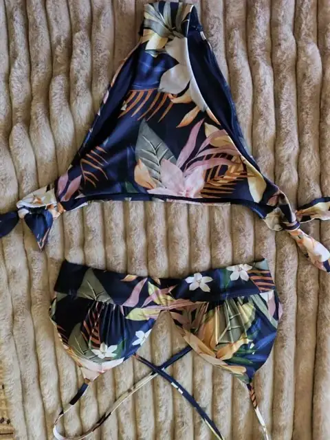 Купальник розмір xs, від H&M