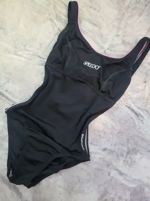 Оригінал жіночий Speedo endurance закритий женский чёрный спортивний спортивный слитные
