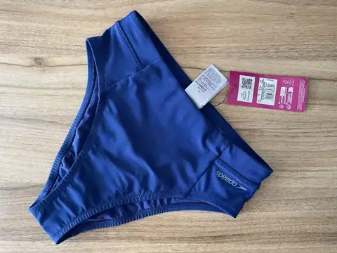 Жіночий купальник Speedo (XS)
