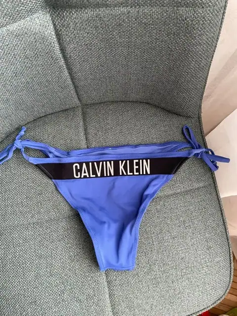 Низ купальника Calvin Klein з логотипом розмір s синій