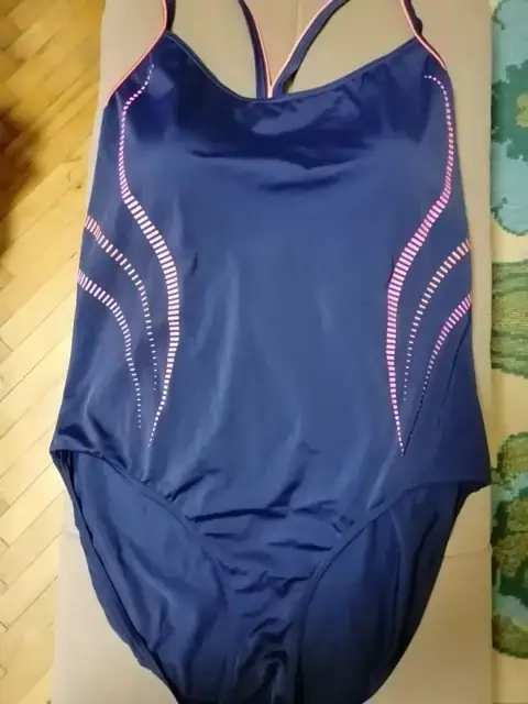 Спортивний купальник 60/62р.